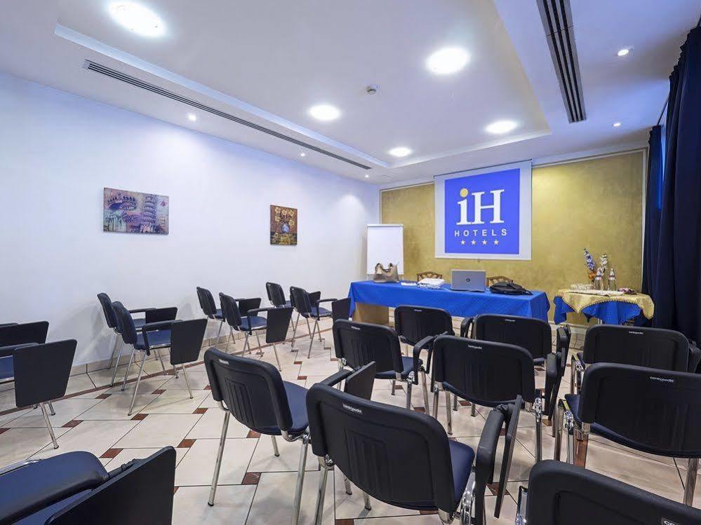 Hotel Firenze Caorle Extérieur photo